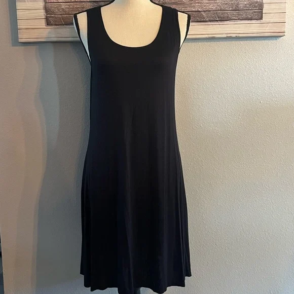 olivia rae black dress Eden Midi Dress in Black main image 1